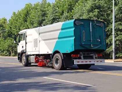 HOWO 9m³ Road Sweeper Truck Street Sweeper Truck