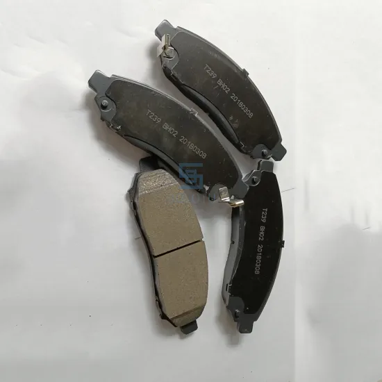 Disc Brake Pad Set for NP300 Navara Pathfinder III 41060EB326