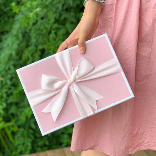 custom weddng dress packaging box pink gift box