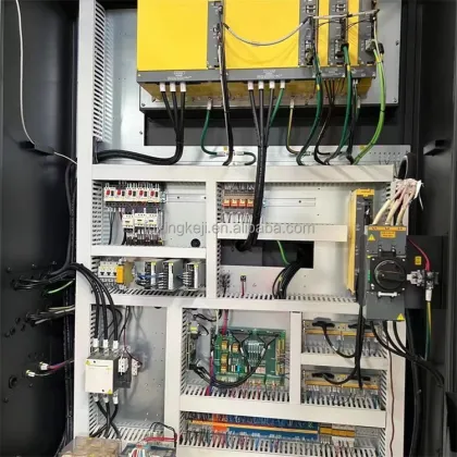 High-Quality Doosan 800XLM: Advanced CNC Lathe and Milling Machine for Precision Metal Cutting