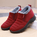 Soft soled warm and anti slip short boots