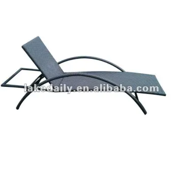 sling chaise lounge