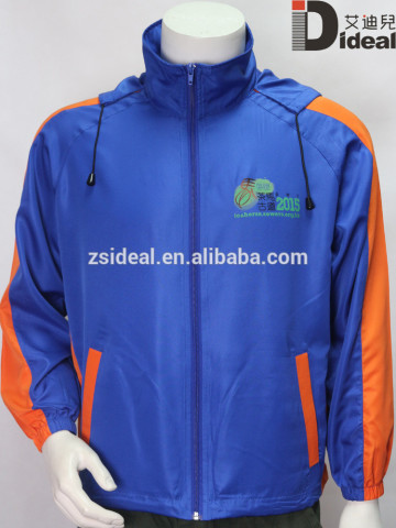 Lightweight waterproof jacket