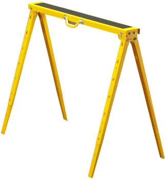 Folding Sawhorse: Lightweight and Portable Workstation