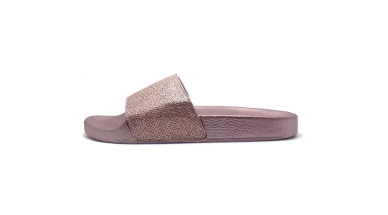 Light-weight and comfortable slippers for ladies
