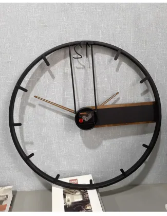Nordic Metal Silent Quartz Wall Clock: Round Wooden Iron Wall Clock