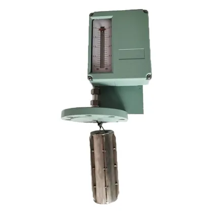 Intelligent liquid level detector