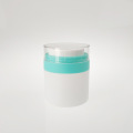 Aangepast logo OEM 15 ml 30 ml 50 ml luxe cosmetica Plastic acrylcrème Airless lege pot voor gezichtshuid