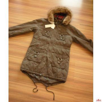 Ladies padding jacket with hood