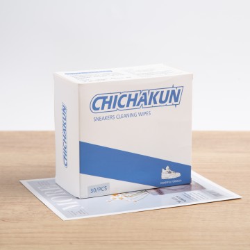 모든 표면을 위한 매우 부드러운 운동화 청소용 물티슈