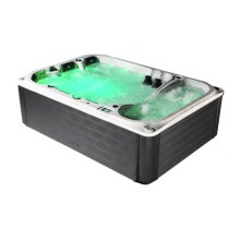 Bañera de hidromasaje al aire libre con TV de luz LED