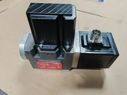 MOOG hydraulic servo valve