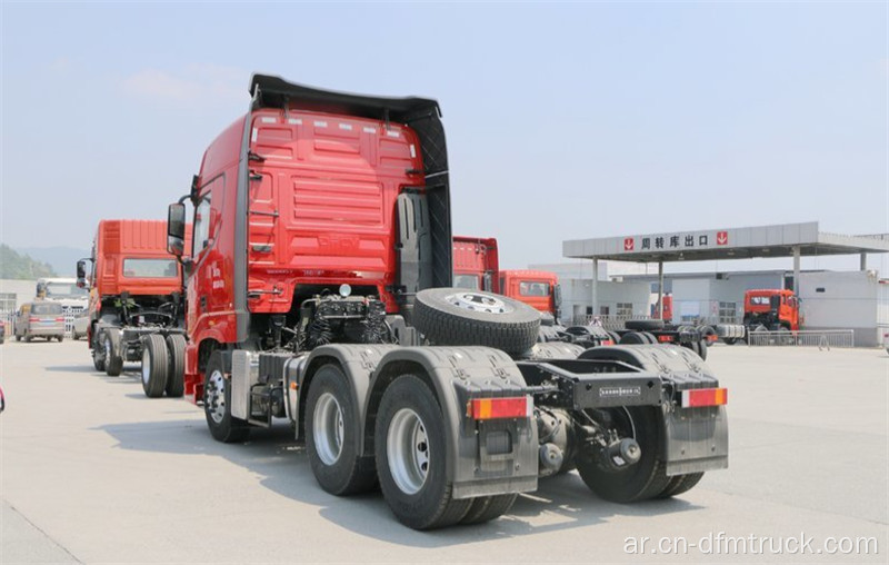 Dongfeng 6x4 420HP رأس الشاحنة الثقيلة