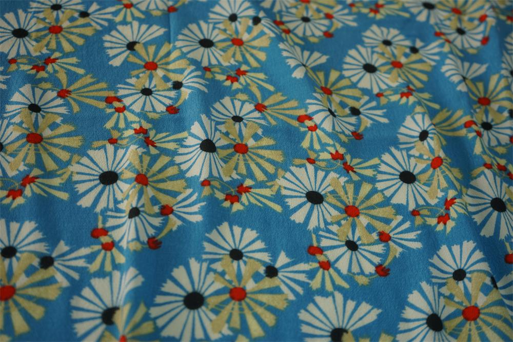 Viscose Chrysanthemum Print Fabric