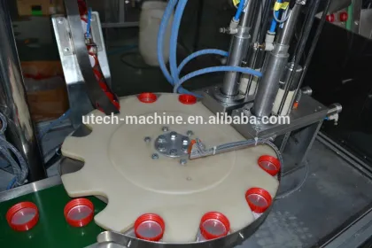 Automatic gasket into plastic cap machine