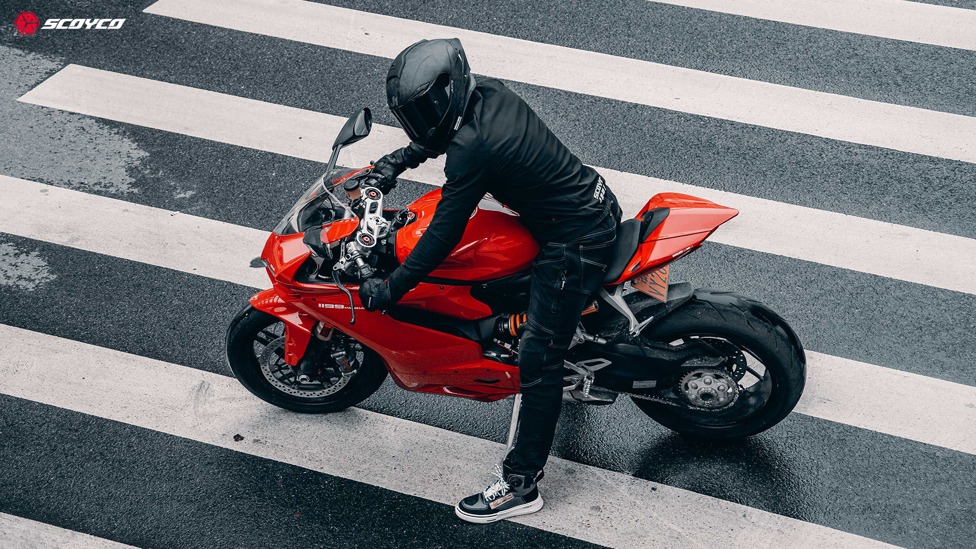 motorcycle jacket with armor