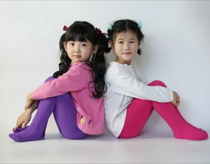 Title: "OEM Girls' Warm Fleece Leggings: Brushed Tights with Fleece Lining