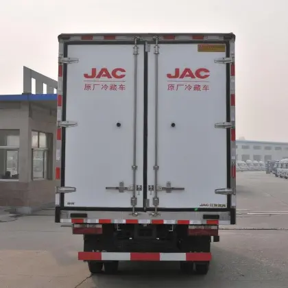 Jianghuai Shuai Ling E Medium-body Refrigerated Truck