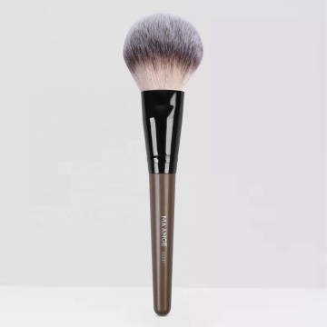 Beauty Tools: Private Label Makeup Brush Supplier - Large Powder Brush
