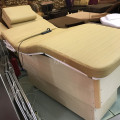 طاولة التدليك الكهربائية الخشبية قاعدة جمال الوجه السرير