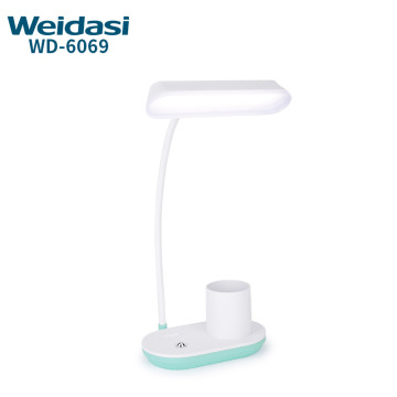 Wiederaufladbare LED -Leselampe mit Bleistifthalter und USB
