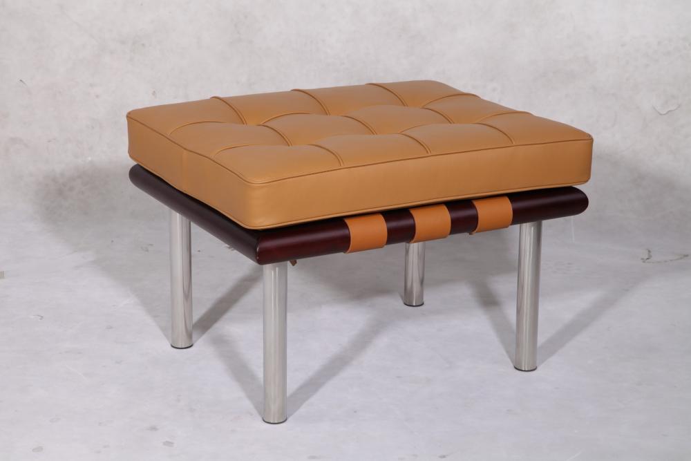 Knoll Barcelona Bench مقعد واحد