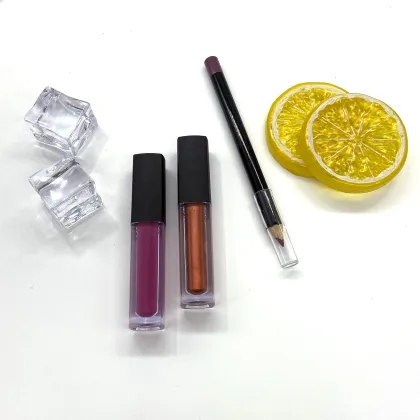 Girls' Beauty Design Makeup Sets: Lip Gloss and Liner Kit with Liquid Lipstick