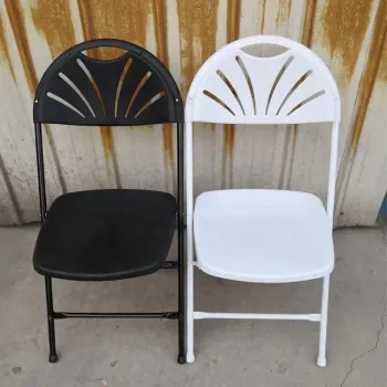 Wholesale Modern Foldable White PP Plastic Chairs for Events and Venues