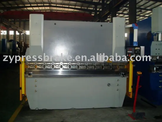 Hydraulic Bending Machine WC67K Series wiht Light Beam