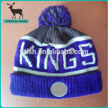 Football fans character pattern men knitted hat beanie with embrodiery logo