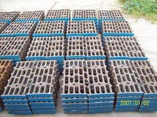 Mn13Cr2 Mn Steel Casting Grid Liners For Mine Mill DF015