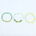 Bracciale di perline con lettere argillose morbide