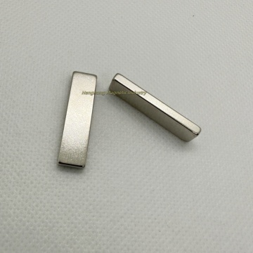 N48 neodymium iron boron strong magnetic magnet