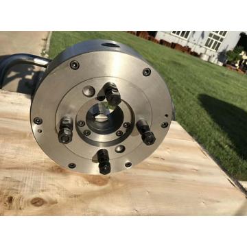 Three jaw self-centring short Taper chucks