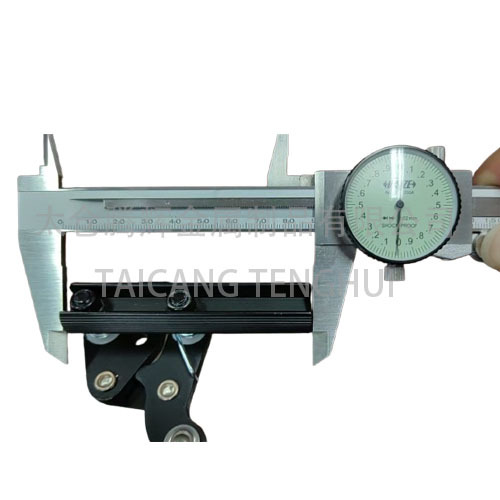 Freio de cadeira de rodas com alça de plástico com trava de segurança