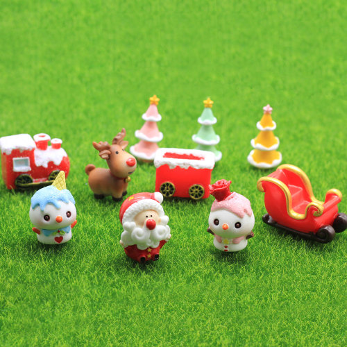 Hot Selling Christmas Tree Santa Snowmen Sled Terrarium Ornament Gift Fairy Garden Figures Home Table Decor Micro Landscape