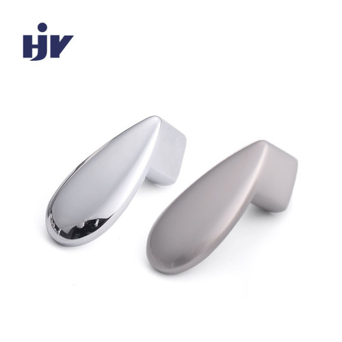 D pull kitchen knobs in chrome