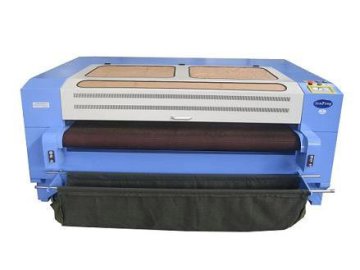 Automatic Feeding At Leather Cloth Co2 Laser Cutting Machine Sf1610t-sc