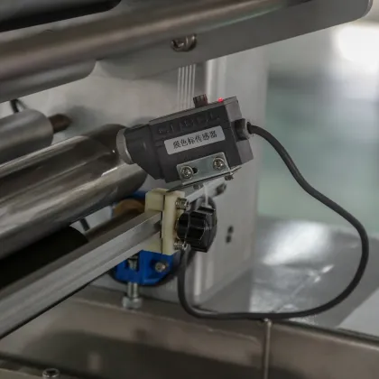  Soontrue SZ180 Roll Bread Packaging Machine 