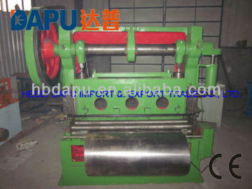 Safe Small Hole Glare-Proof Expanded Metal Mesh Panels making machine