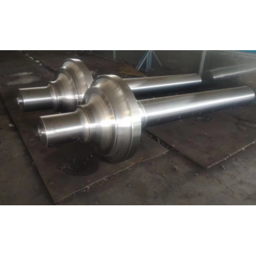 18Crnimo7-6 8822H ötvözött acél nyitott kovácsolt tengely