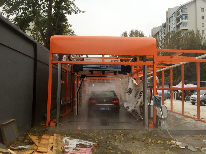 automatic car wash room