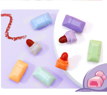 Customizable Vegan Lipstick and Gloss Kits: Create Your Own High-Quality, Cruelty-Free Lip Makeup Brand