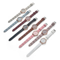 Billige Großhandel Ladies Alloy Quartz Watch für Frauen