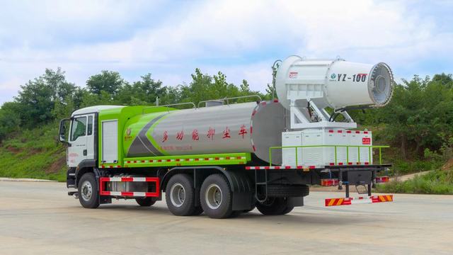 Dongfeng 100m Cannon City Spray Sminfectants Truck