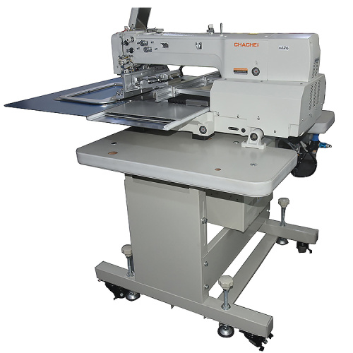 Shoe making machine for automatic sewing shoe vamp
