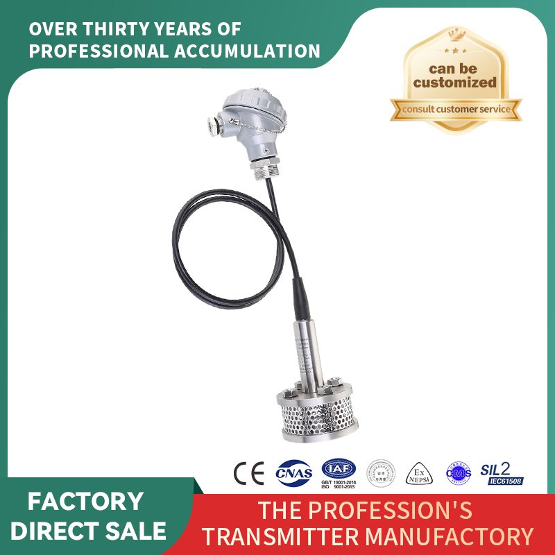 Transmițător de nivel de intrare cu glugă, rezistent la murdărie