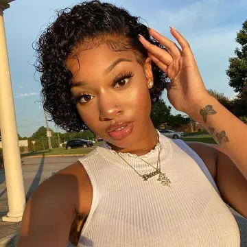Wholesale Price Short Curly Pixie Cut Bob Wigs Lace Front Wigs Indian Hair Curly Human Hair Frontal Wigs