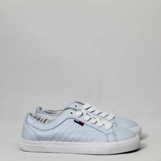 2021 side emboosed flower design blue lady shoes