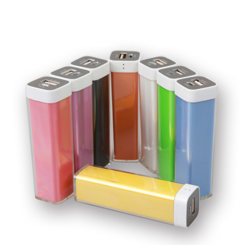 Universal Adapter popular 2600mah power bank